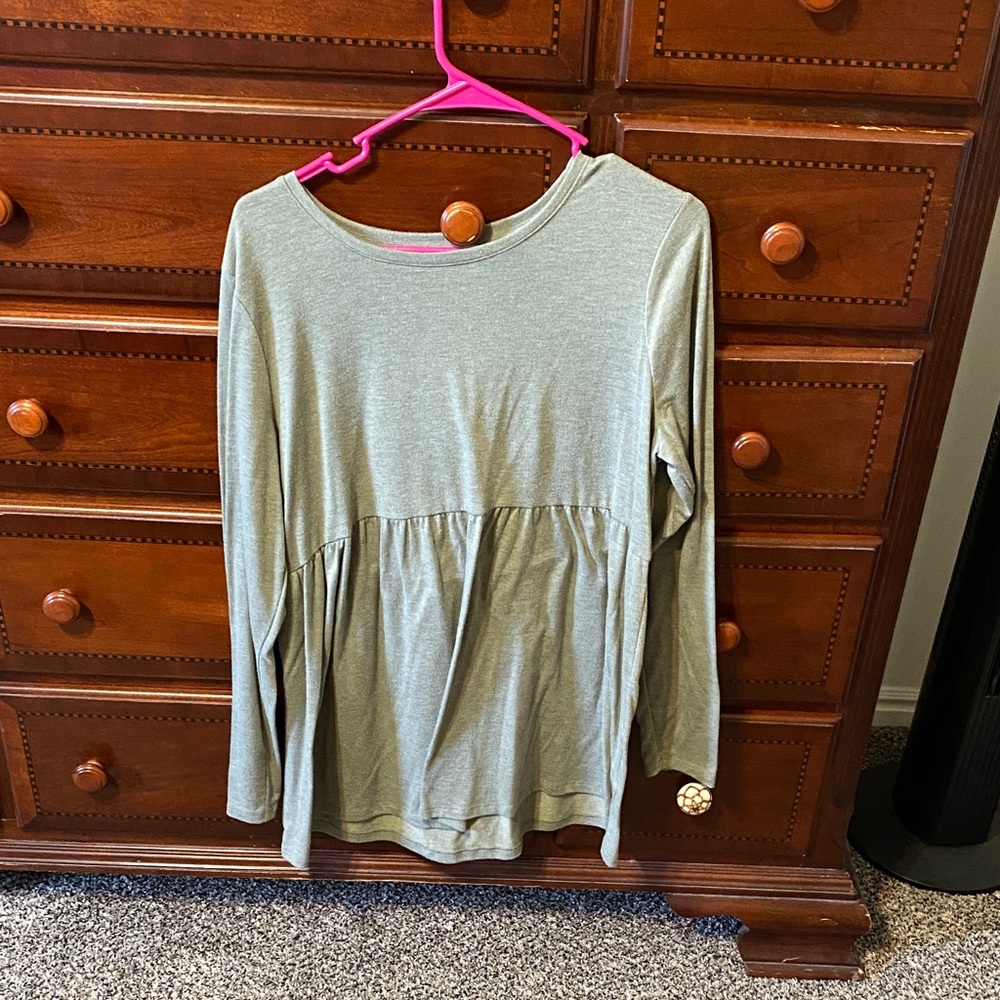 Women's Olive Green Long Sleeve Peplum Top